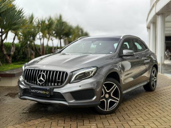 MERCEDES-BENZ GLA 250 2.0 16V TURBO GASOLINA SPORT 4P AUTOMÁTICO